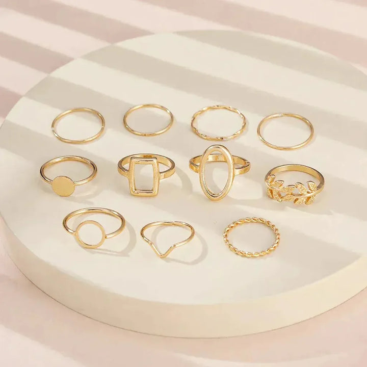 Set of 11 Retro Rings in White Gold