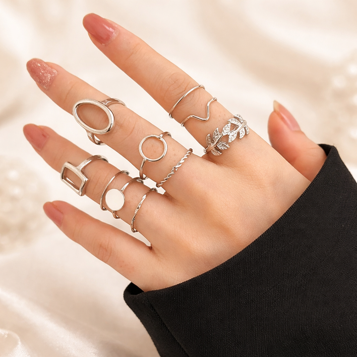Set of 11 Retro Rings in White Gold