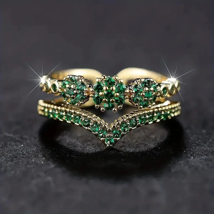 Wedding Ring with Emerald