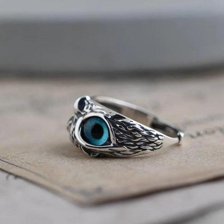 Adjustable Lucky Owl Ring in White Gold with Opal