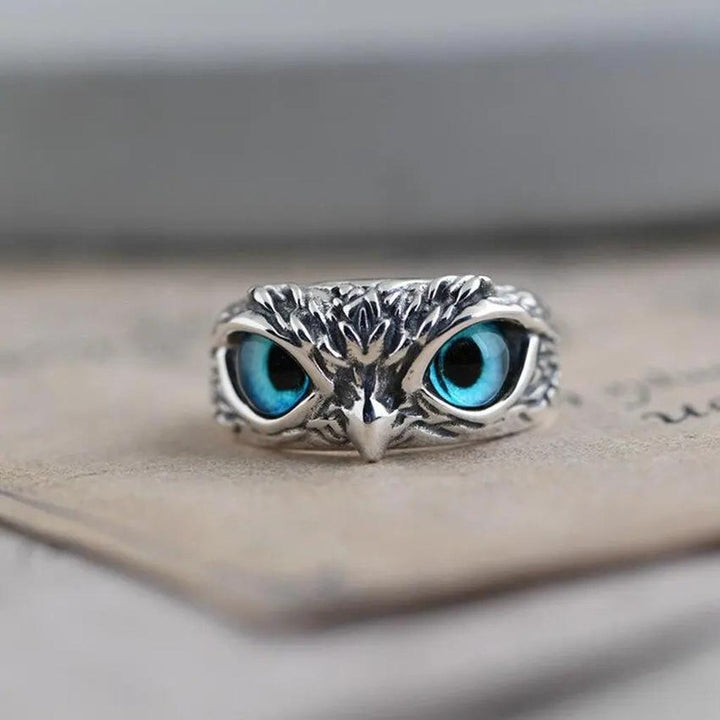 Adjustable Lucky Owl Ring in White Gold with Opal