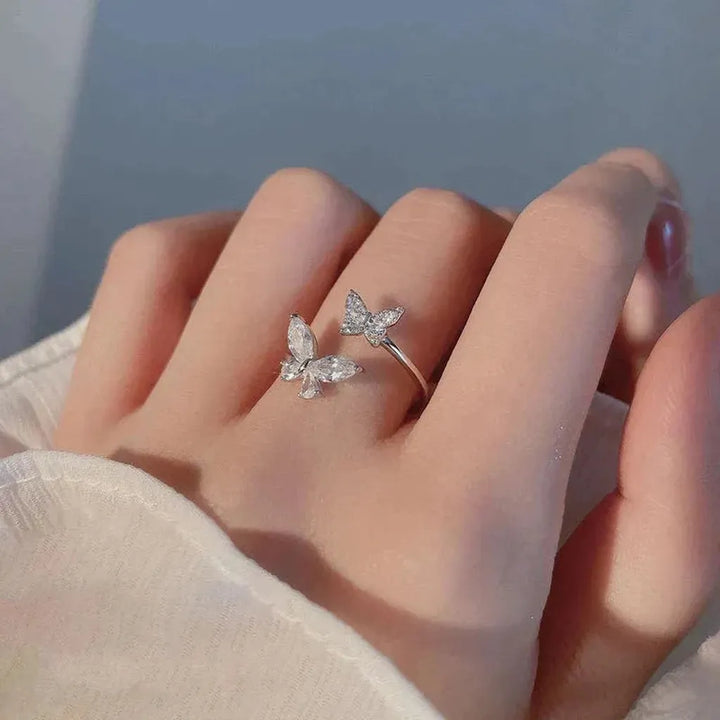 Adjustable Ring with Radiant Butterfly in White Gold