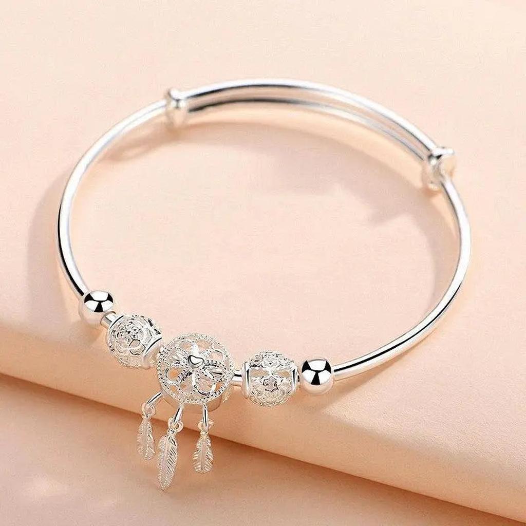 Adjustable Dreamcatcher Bracelet in White Gold