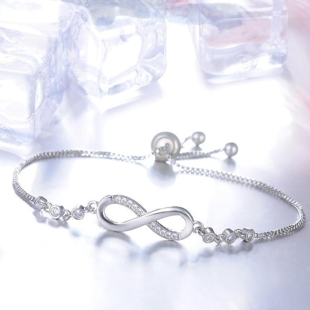 Adjustable Infinity Bracelet in White Gold