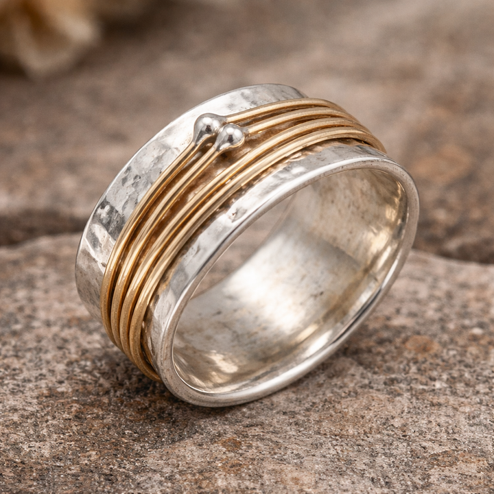 Vintage Ring in Gold and White Gold