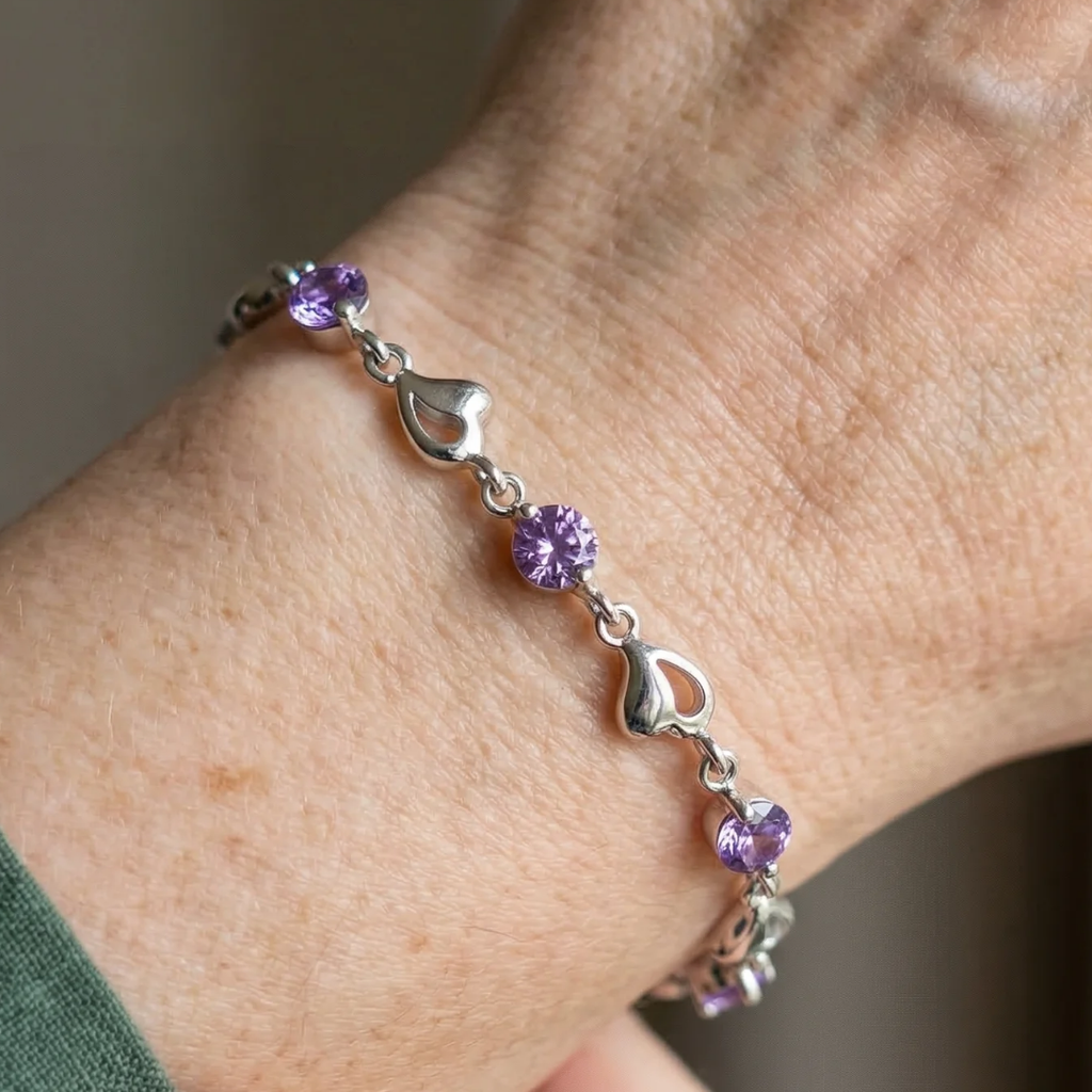 Violet Heart Necklace | White Gold