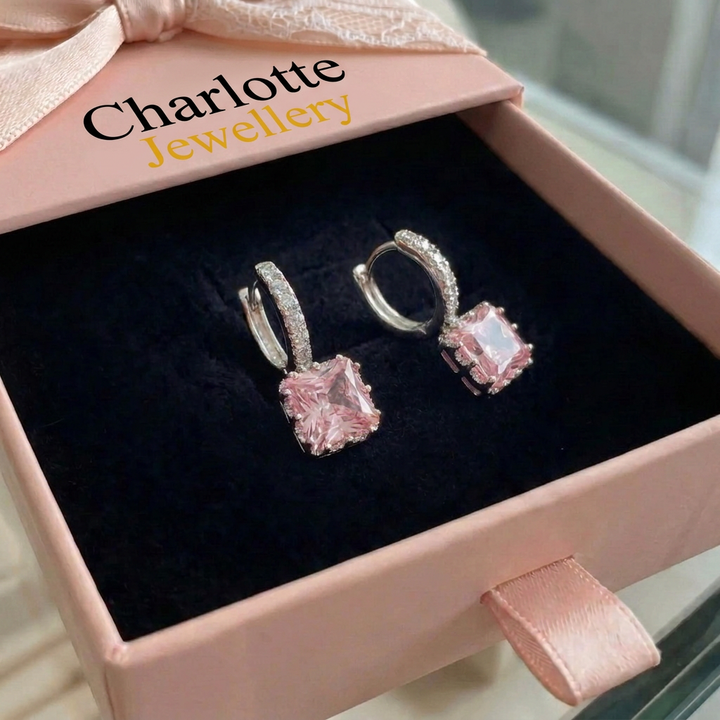 Rose Strahlen Huggie Earrings | White Gold
